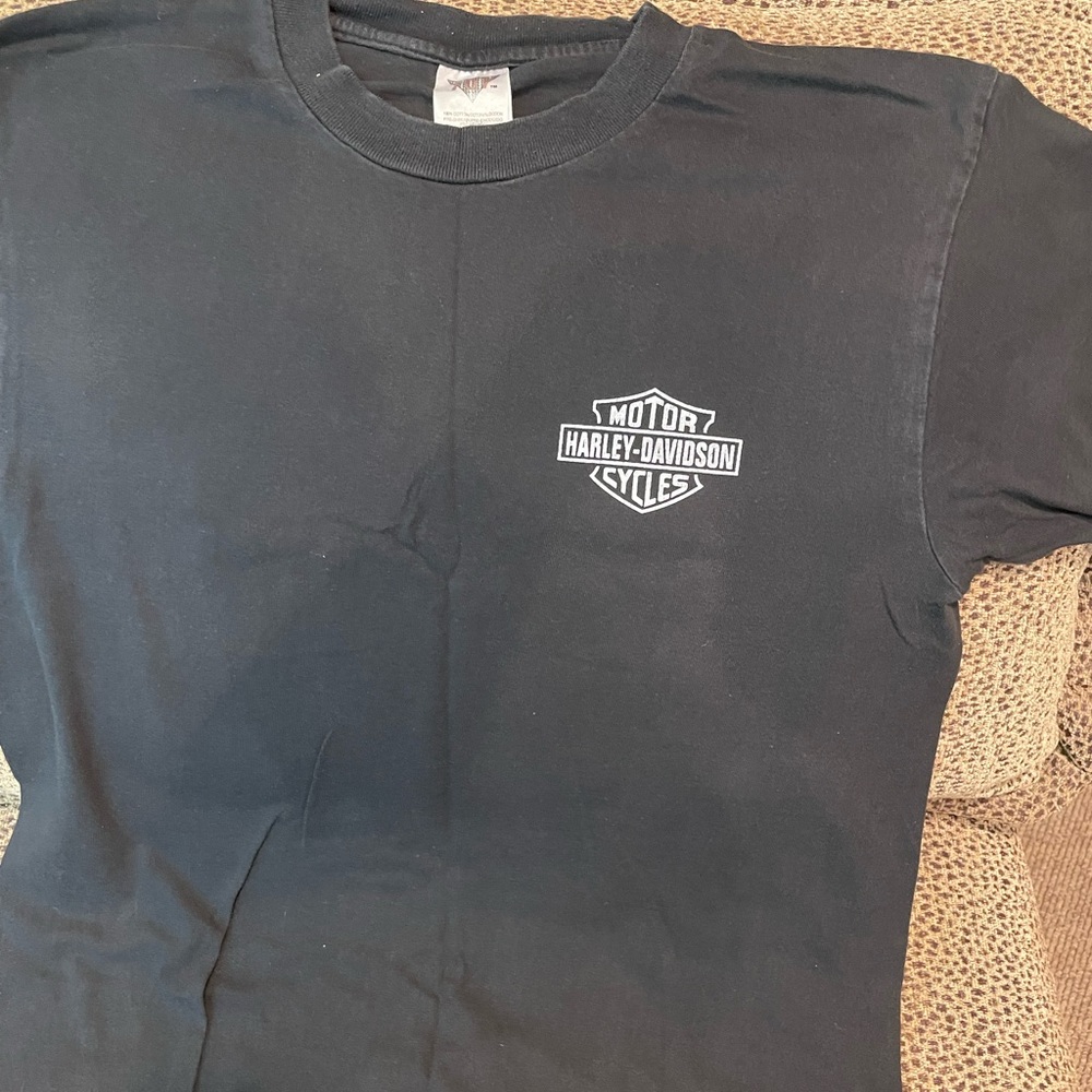 Men’s L Harley Davidson tee